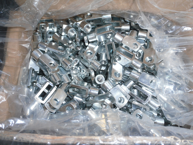 كليفس DIN71752 ، G4x8-G16x64